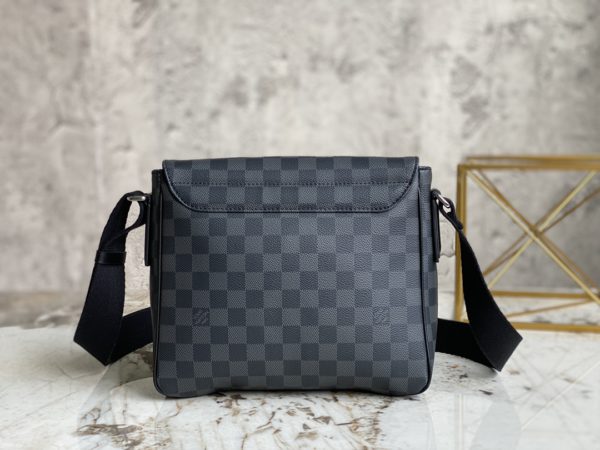 Louis Vuitton District Smaller Messenger Bag - Gray - Image 2