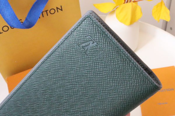 Louis Vuitton Brazza Wallet - Green - Image 3