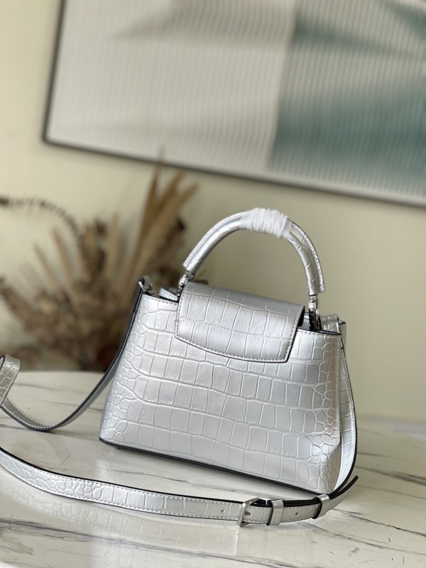 Louis Vuitton Capucines BB Handbag - Silver - Image 4