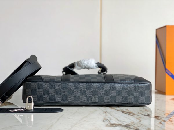 Louis Vuitton Small Voyage Men's Briefcase Bag - Image 3