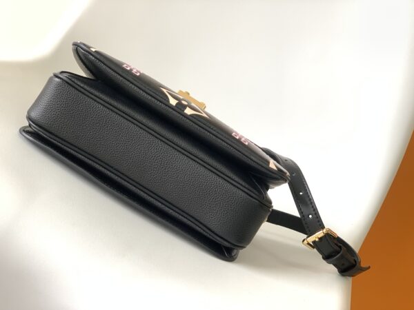 Louis Vuitton Pochette Metis Handbag - Black - Image 3