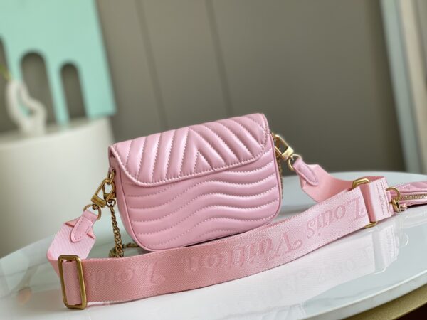 Louis Vuitton New Wave Small HandBag - Baby Pink - Image 4