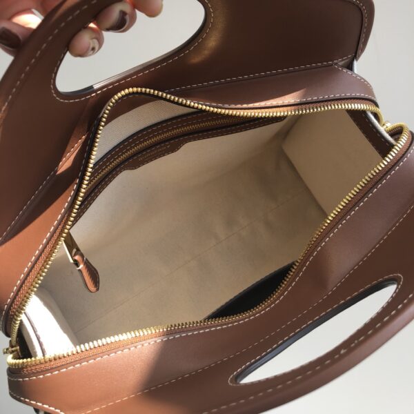 Burberry Zipper Tote Bag - Image 2