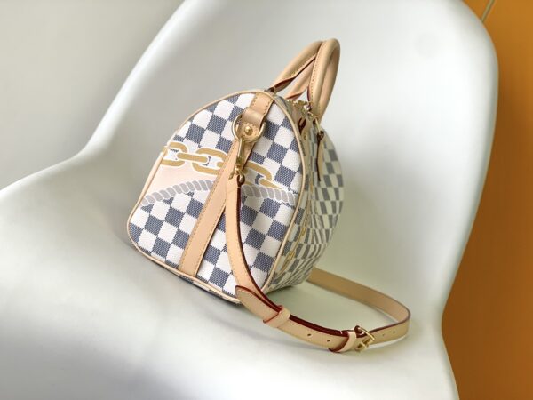 Louis Vuitton Speedy BANDOULIÈRE 25 Handbag - White/Pink - Image 5