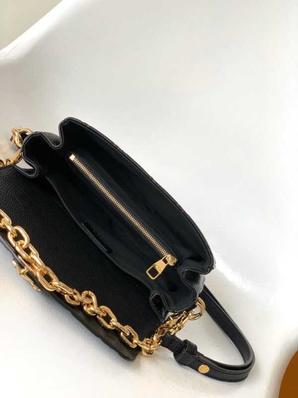 Louis Vuitton Pochette Métis East West Handbag - Black - Image 2