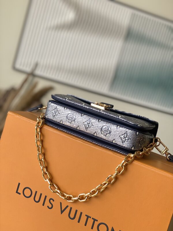 Louis Vuitton Pochette Métis East West Handbag - Silver - Image 3