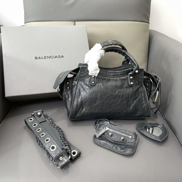 Balenciaga Neo Cagole Explosive Motorbike Bag - Gray - Image 4