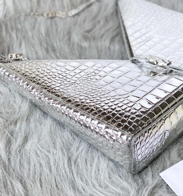 Givenchy V-shaped Cut Out Crocodile Pattern Small Handbag - Silver - Image 4