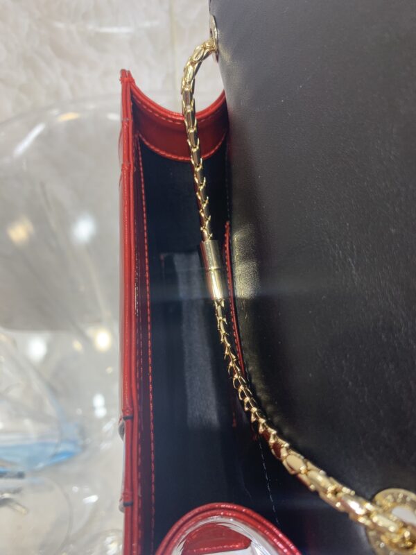 Bulgari Small Size Single Layer Single Chain Handbag - Red - Image 2