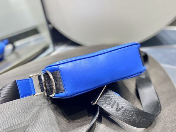 Givenchy G-essentials Camera Bag - Blue - Image 3